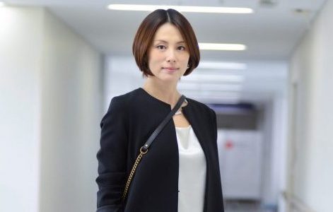 大人気！米倉涼子さんの髪型はこうだ。