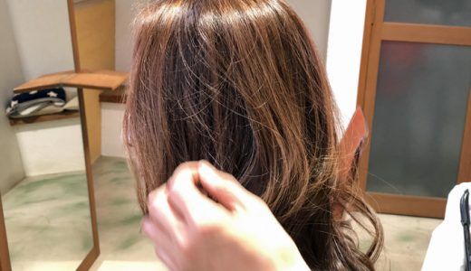 春夏の新色ヘアカラー、パープルを使用したウィービングカラー。